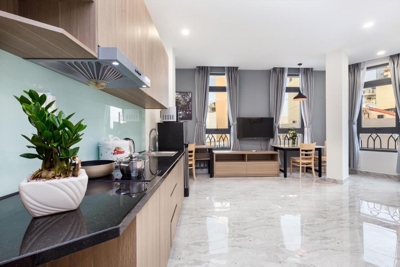 Hotel Yours Studio Airport Thành Pho Ho Chí Minh Esterno foto
