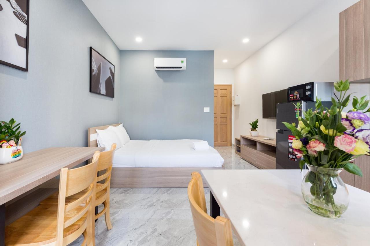 Hotel Yours Studio Airport Thành Pho Ho Chí Minh Esterno foto