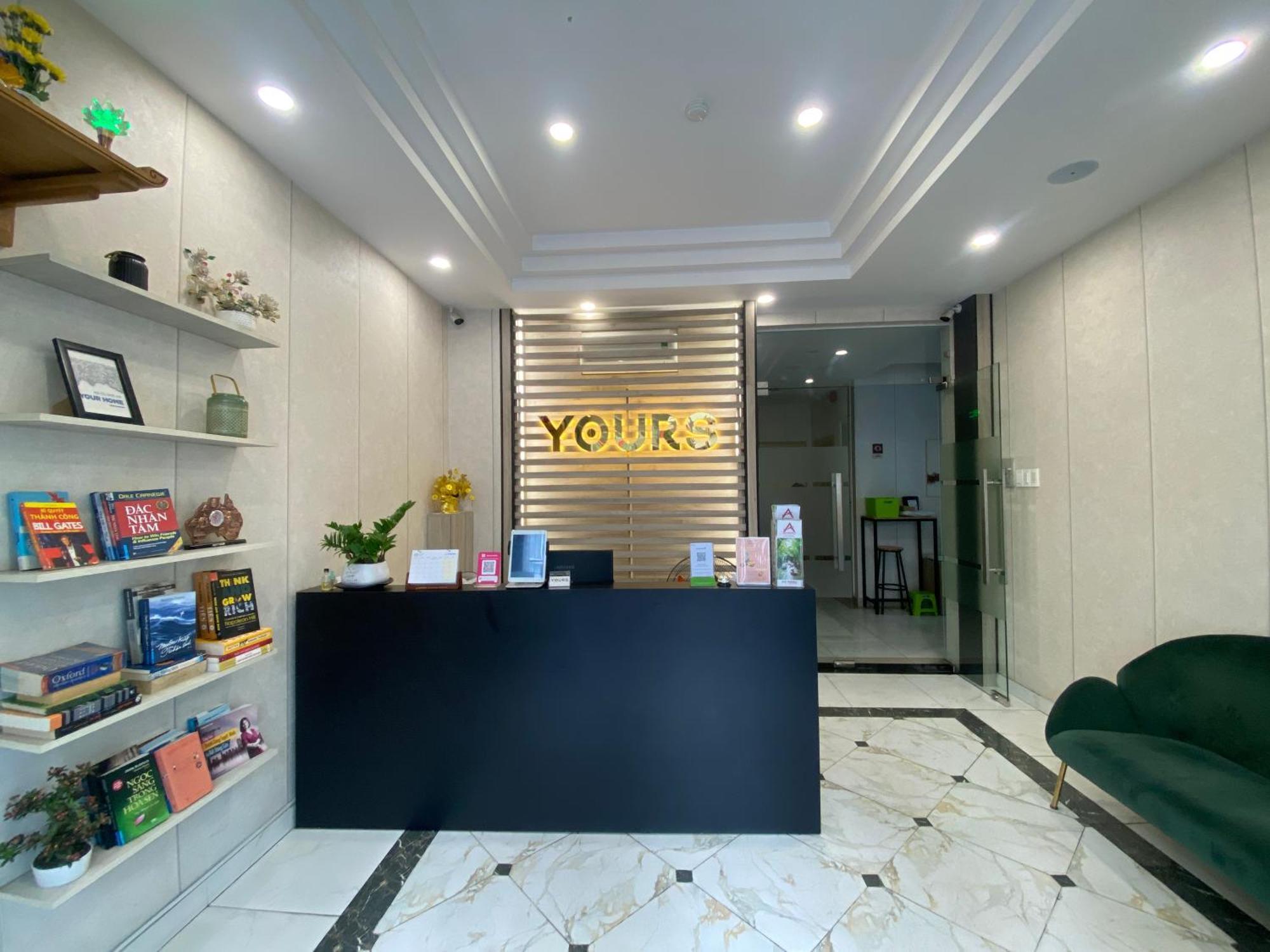Hotel Yours Studio Airport Thành Pho Ho Chí Minh Esterno foto